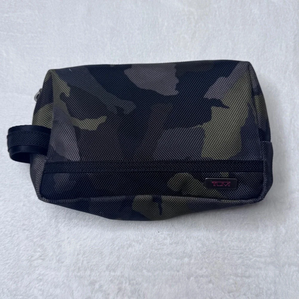 TUMI Mens Camo Ballistic Nylon Travel Toiletry Dopp Kit Accessory Bag